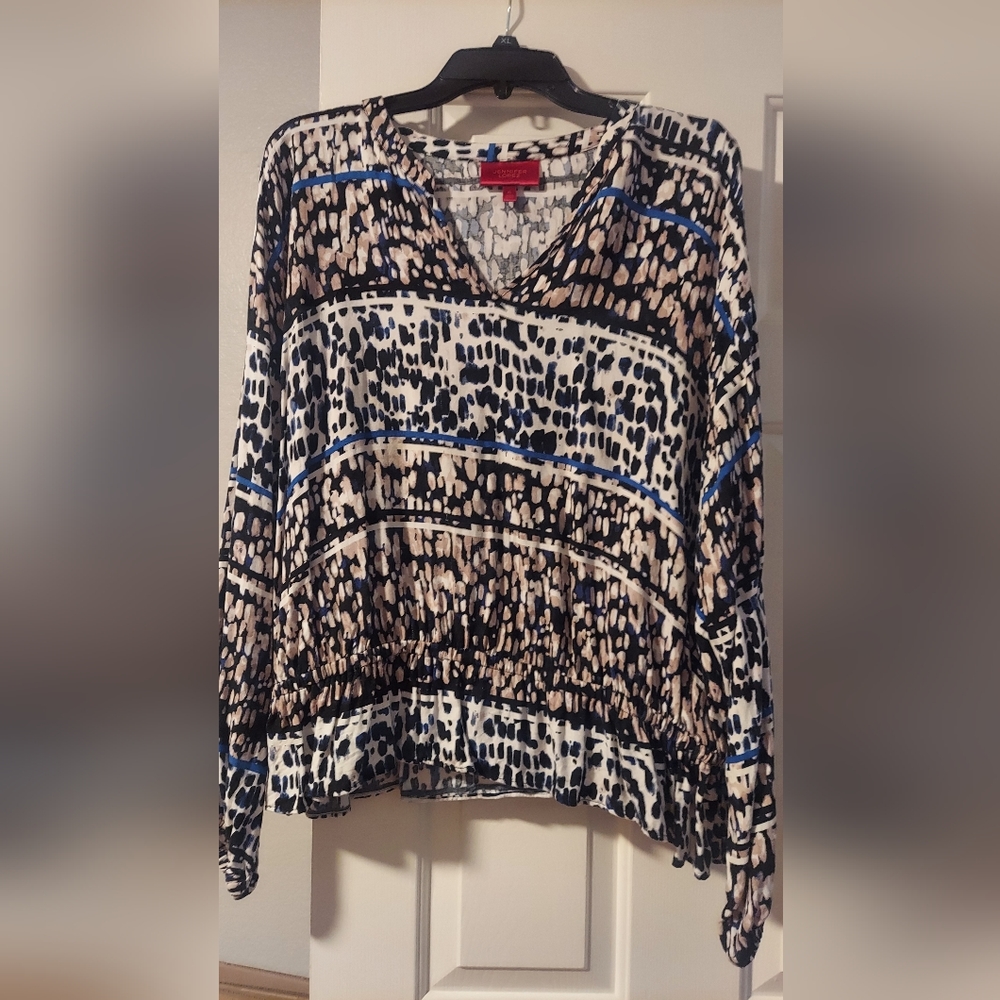 Ladies top Jennifer Lopez